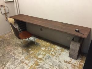 Give&gift：カウンター席を作りました！