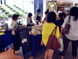 『おふくわけ』販売イベント大人気です！＠ハービスエント