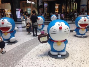 ドラえもんと、浴衣祭りと、芦原橋ナイトアップマーケット