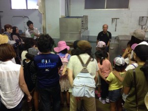 お魚いっぱい！「生産地ツアー 淡路島・由良港で漁業を親子でmekiki!」