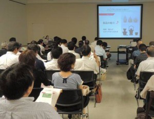 [写真]７月29日のクリアクティブ大阪の様子