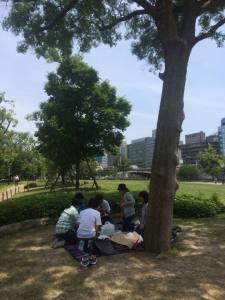  Give&gift：中之島公園へピクニックに行ってきました！
