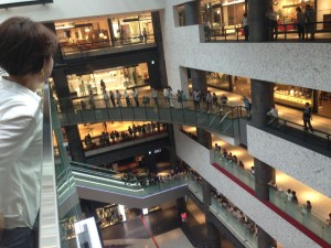 グランフロント大阪での生演奏♫