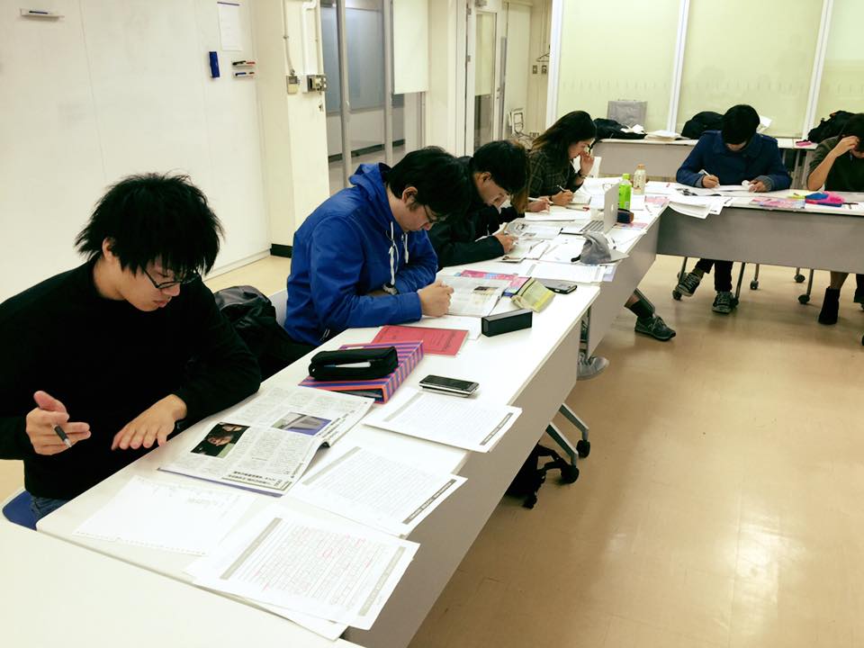 京都産業大学で「ブログ記事を書かせる」授業をしています