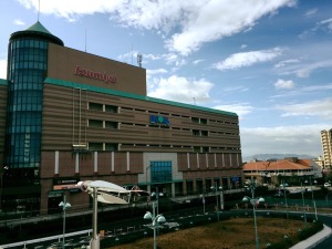 和泉ボランティア・市民活動センター「アイ・あいロビー」にてディスカッション