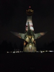 万博記念公園の素晴らしいビームペインティング