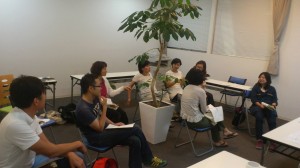 緑を真ん中にPIC事務局ミーティング♪