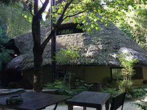 竪穴式住居カフェに行ってきました♪