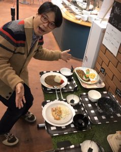 土曜日の図書館食堂はお客様でいっぱい!