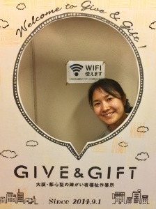 GIVE&GIFT:象の鼻テラスの橋爪さんが立ち寄ってくださいました